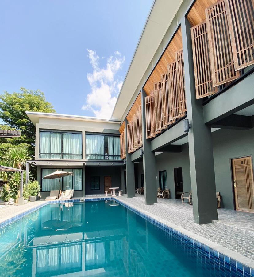 Look At Home Lamphun Extérieur photo